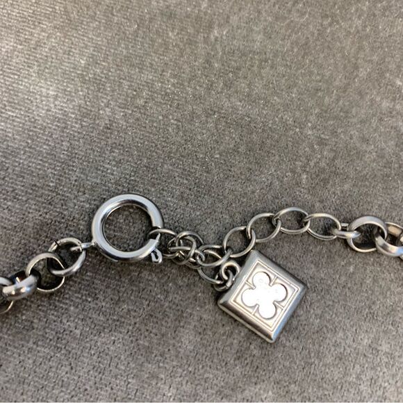 GOLD and silver tone charm necklace bow ring flower pearl - Picture 10 of 11